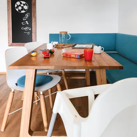 Gartenblick 7 8 Eg Mit Ueberdachter Terrasse דירה פרידריכסהאפן